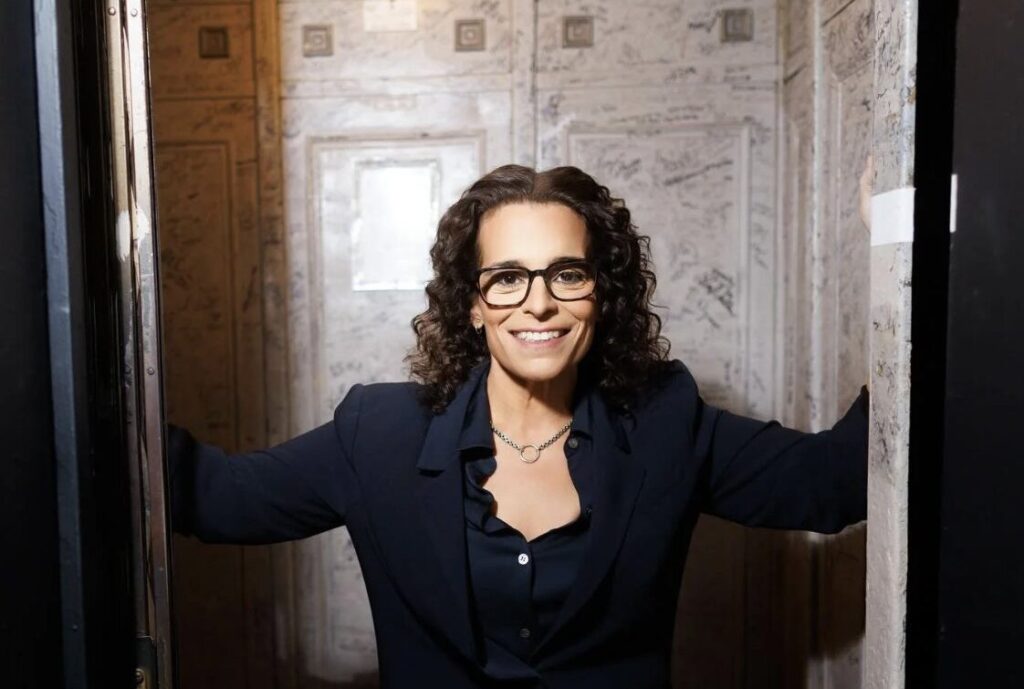 Jessica Kirson is bringing her stand-up to Westhampton Beach on Nov. 7