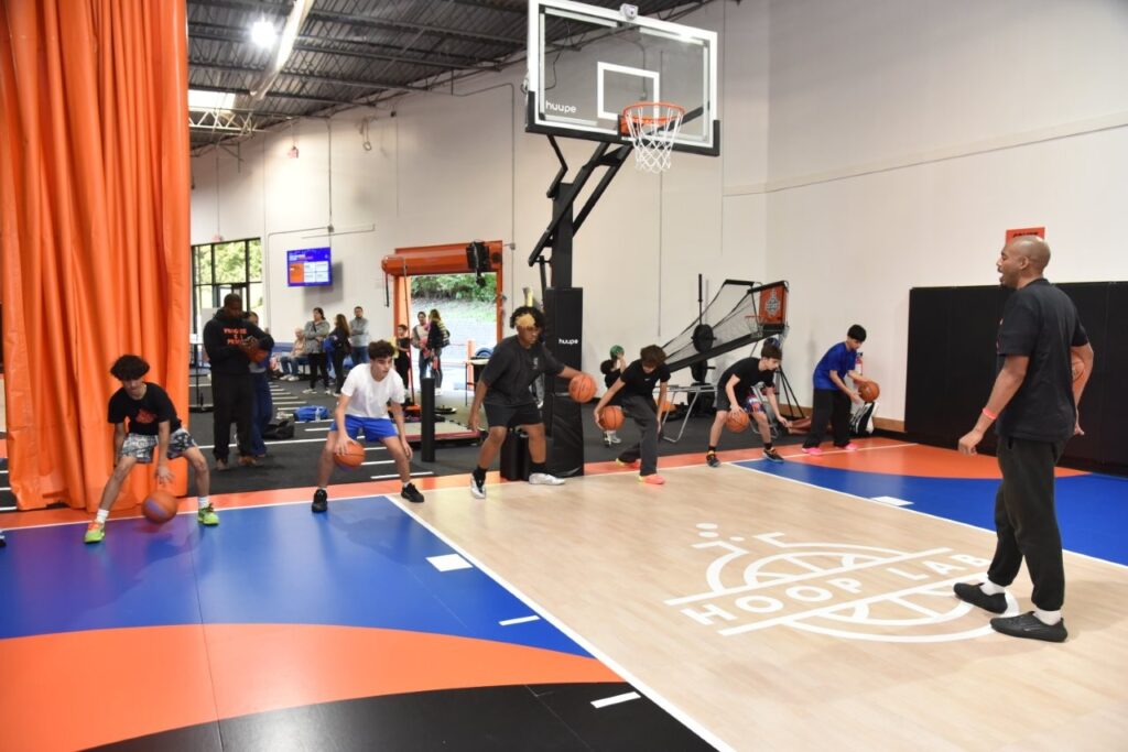 Hoop Lab just opened a 10,000-square-foot basketball training center in Commack